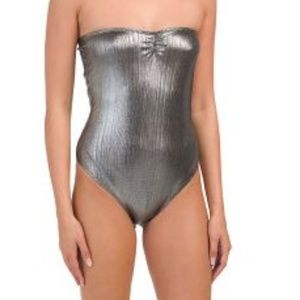 VIOLET MOON Juniors Metallic Tube Bodysuit